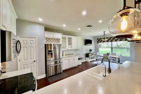 Villa ou maison à louer à Kissimmee, Floride: 3 chambres, 262.82 m2 № 2415385 - photo 8