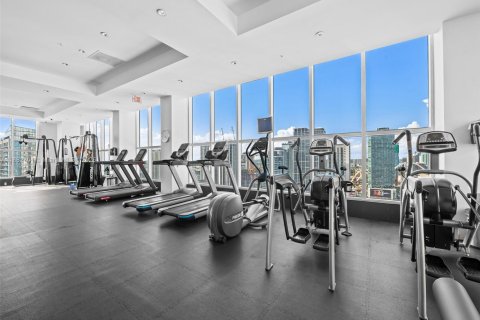 Condominio en venta en Miami, Florida, 2 dormitorios, 93.83 m2 № 1929636 - foto 19