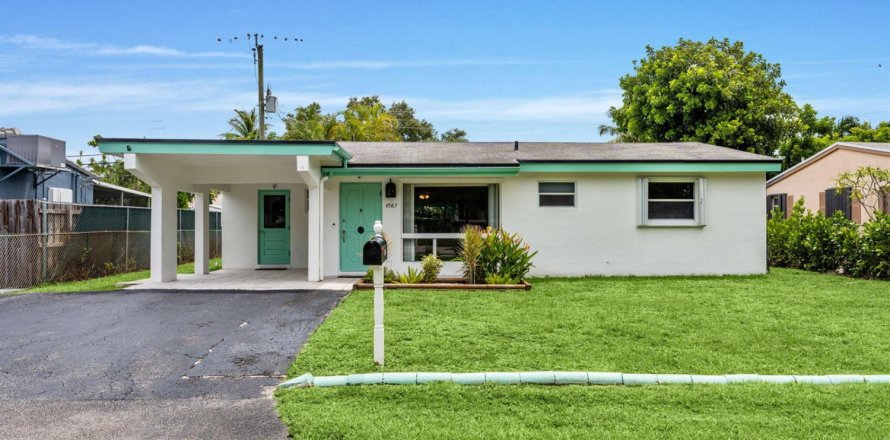 Villa ou maison à Dania Beach, Floride 3 chambres, 149.85 m2 № 2288971