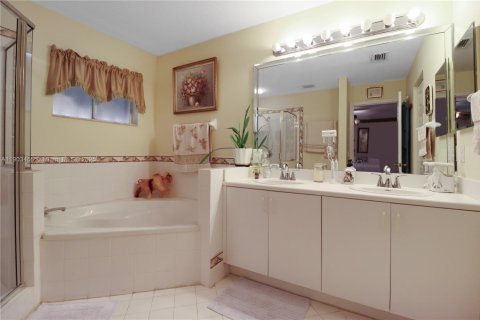 Villa ou maison à vendre à Homestead, Floride: 5 chambres, 265.89 m2 № 1954594 - photo 17