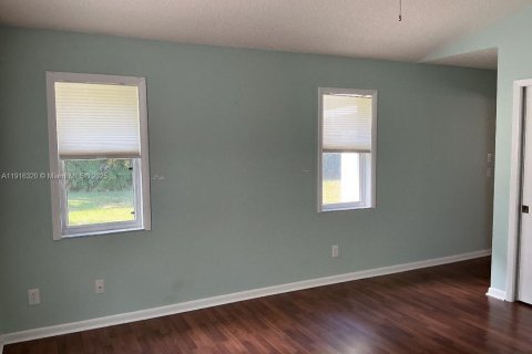 Villa ou maison à vendre à Stuart, Floride: 2 chambres, 124.86 m2 № 1972552 - photo 12