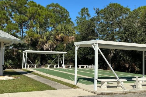 Villa ou maison à vendre à Stuart, Floride: 2 chambres, 124.86 m2 № 1972552 - photo 28