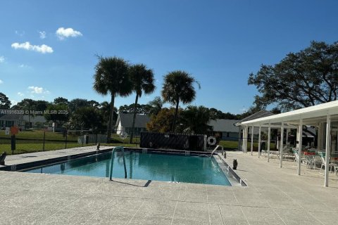 Villa ou maison à vendre à Stuart, Floride: 2 chambres, 124.86 m2 № 1972552 - photo 26