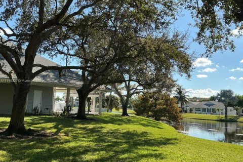 Villa ou maison à vendre à Stuart, Floride: 2 chambres, 124.86 m2 № 1972552 - photo 29