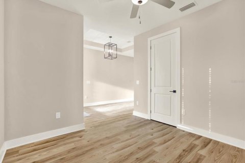 Villa ou maison à vendre à Brooksville, Floride: 4 chambres, 235.32 m2 № 2403231 - photo 11
