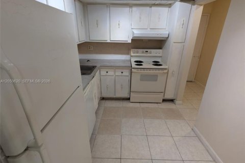 Condominio en venta en Deerfield Beach, Florida, 2 dormitorios, 119.84 m2 № 2252577 - foto 6