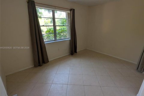 Condominio en venta en Deerfield Beach, Florida, 2 dormitorios, 119.84 m2 № 2252577 - foto 10