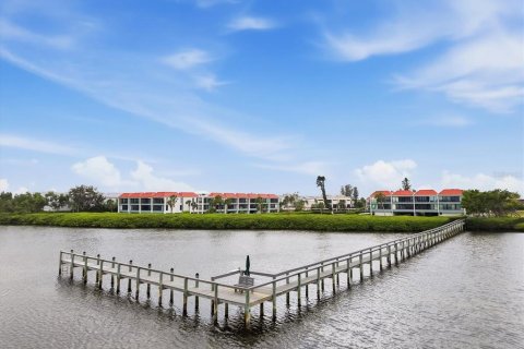 Copropriété à vendre à Holmes Beach, Floride: 2 chambres, 104.14 m2 № 2101776 - photo 2