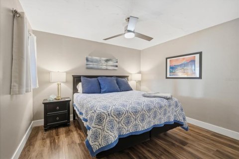 Copropriété à vendre à Holmes Beach, Floride: 2 chambres, 104.14 m2 № 2101776 - photo 15
