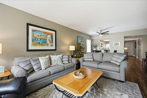 Copropriété à vendre à Holmes Beach, Floride: 2 chambres, 104.14 m2 № 2101776 - photo 8