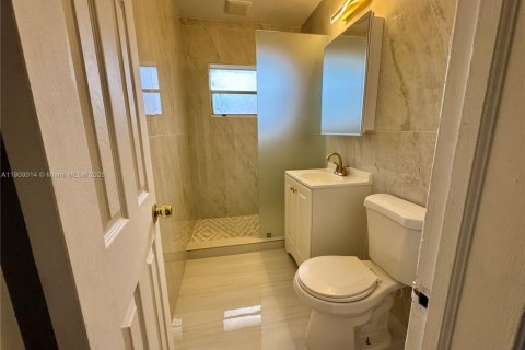 Villa ou maison à vendre à Hollywood, Floride: 3 chambres, 112.23 m2 № 1964733 - photo 7