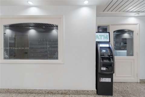 Снять в аренду кондоминиум в Майами, Флорида 2 спальни, 113.81м2, № 1966139 - фото 8