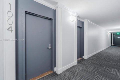Снять в аренду кондоминиум в Майами, Флорида 2 спальни, 113.81м2, № 1966139 - фото 11