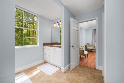House in Gainesville, Florida 3 bedrooms, 199.74 sq.m. № 1774896 - photo 8
