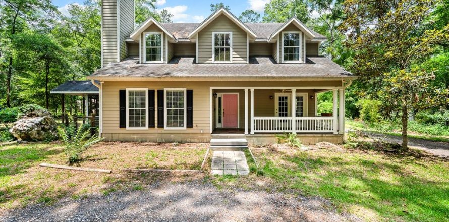House in Gainesville, Florida 3 bedrooms, 199.74 sq.m. № 1774896