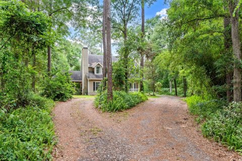 House in Gainesville, Florida 3 bedrooms, 199.74 sq.m. № 1774896 - photo 14