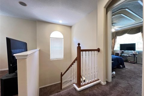 House in Kissimmee, Florida 4 bedrooms, 213.77 sq.m. № 2103897 - photo 25