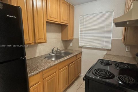 Appartement à Fort Lauderdale, Floride 1 chambre, 380.99 m2 № 1997892