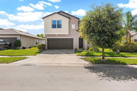 Casa en New Port Richey, Florida 5 dormitorios, 205.78 m2 № 2232325