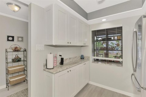 Купить кондоминиум в Венеция, Флорида 8 комнат, 98.85м2, № 1907832 - фото 11