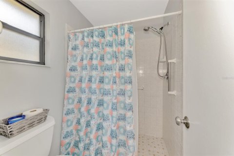 Купить кондоминиум в Венеция, Флорида 8 комнат, 98.85м2, № 1907832 - фото 30
