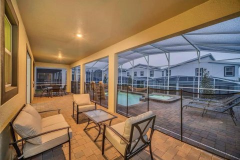 Villa ou maison à vendre à Davenport, Floride: 9 chambres, 405.98 m2 № 2103216 - photo 8