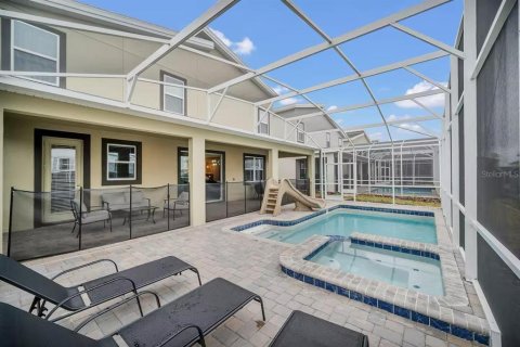 Villa ou maison à vendre à Davenport, Floride: 9 chambres, 405.98 m2 № 2103216 - photo 3