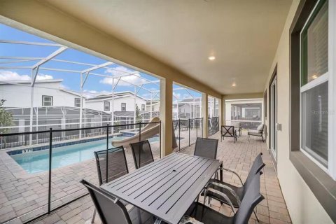 Villa ou maison à vendre à Davenport, Floride: 9 chambres, 405.98 m2 № 2103216 - photo 10