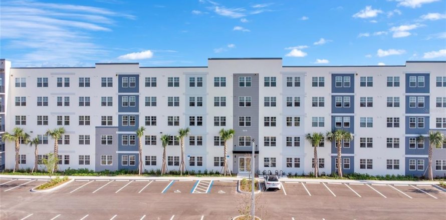 Condo in Orlando, Florida, 2 bedrooms № 2206298