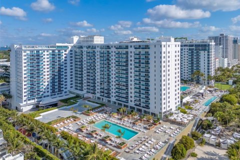 Condominio en venta en Miami Beach, Florida, 1 habitación, 70.61 m2 № 1979623 - foto 27