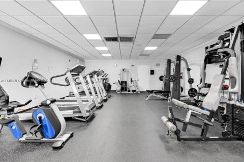 Купить кондоминиум в Норт-Майами-Бич, Флорида 2 спальни, 103.12м2, № 1976207 - фото 27