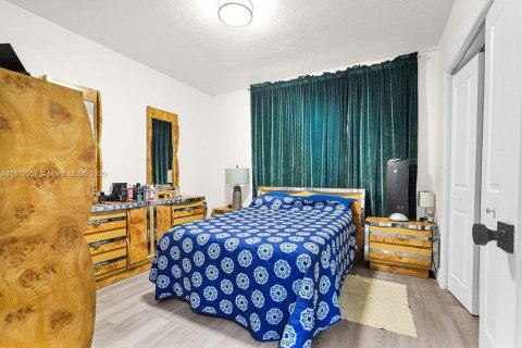 Propiedad comercial en venta en Miami, Florida, 239.22 m2 № 1896073 - foto 15
