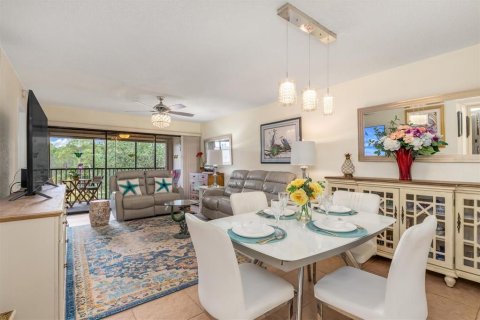 Condo in Punta Gorda, Florida, 2 bedrooms  № 1663291 - photo 4