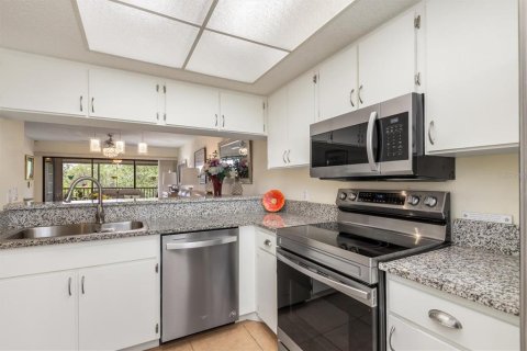 Condo in Punta Gorda, Florida, 2 bedrooms  № 1663291 - photo 12