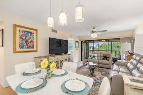 Condo in Punta Gorda, Florida, 2 bedrooms  № 1663291 - photo 9