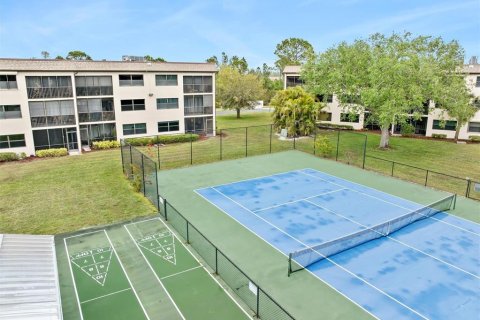 Condo in Punta Gorda, Florida, 2 bedrooms  № 1663291 - photo 24