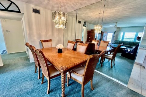 Condominio en venta en Clearwater, Florida, 2 dormitorios, 130.06 m2 № 1894141 - foto 4