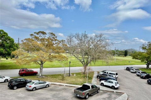 Condominio en venta en Clearwater, Florida, 2 dormitorios, 130.06 m2 № 1894141 - foto 21