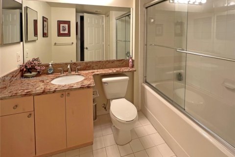 Снять в аренду кондоминиум в Дженсен-Бич, Флорида 2 спальни, 99.13м2, № 1934091 - фото 12