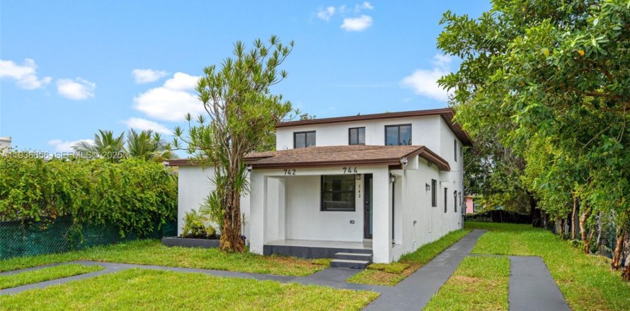 Immobilier commercial à Miami, Floride № 1994947