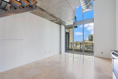 Condominio en venta en Miami, Florida, 1 dormitorio, 73.86 m2 № 2000724 - foto 10