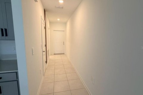 Villa ou maison à louer à Davenport, Floride: 3 chambres, 161.19 m2 № 2385697 - photo 4