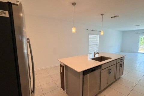 Villa ou maison à louer à Davenport, Floride: 3 chambres, 161.19 m2 № 2385697 - photo 6