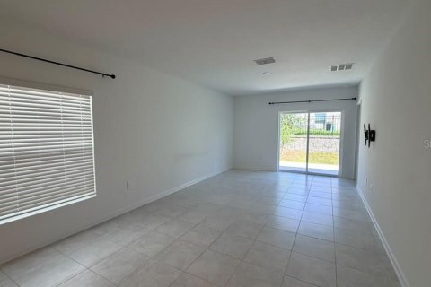 Villa ou maison à louer à Davenport, Floride: 3 chambres, 161.19 m2 № 2385697 - photo 7
