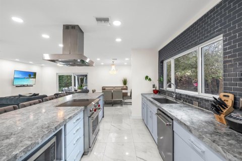 Casa en venta en Fort Lauderdale, Florida, 3 dormitorios, 168.25 m2 № 2085093 - foto 12