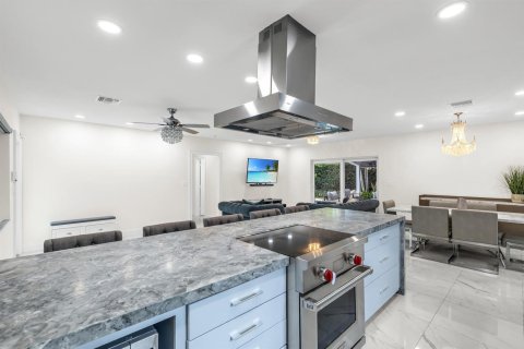 Casa en venta en Fort Lauderdale, Florida, 3 dormitorios, 168.25 m2 № 2085093 - foto 13