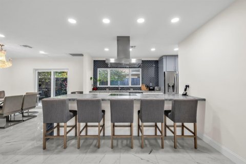 Casa en venta en Fort Lauderdale, Florida, 3 dormitorios, 168.25 m2 № 2085093 - foto 9
