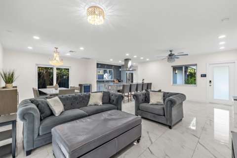 Casa en venta en Fort Lauderdale, Florida, 3 dormitorios, 168.25 m2 № 2085093 - foto 7