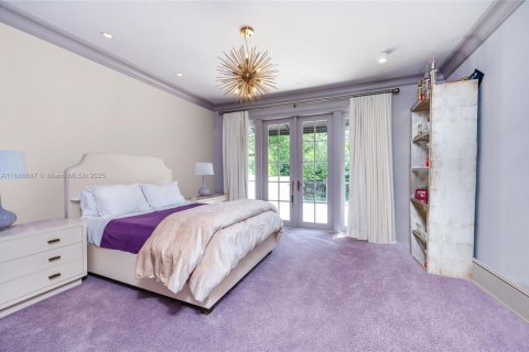 Купить виллу или дом в Майами, Флорида 6 спален, 723.43м2, № 1932902 - фото 23