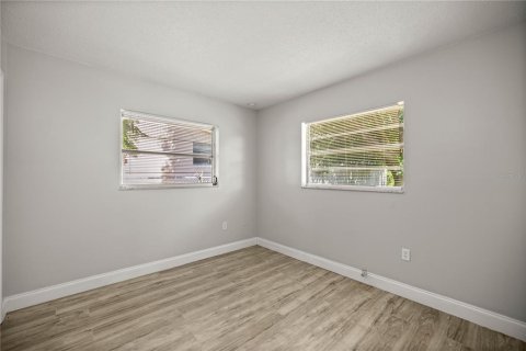 Casa en venta en Ocala, Florida, 3 dormitorios, 111.02 m2 № 1911446 - foto 15